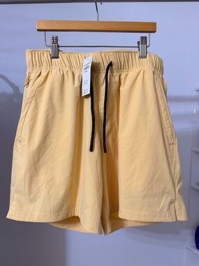 Abercrombie & Fitch Men's Pale Yellow Swim Trunks